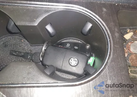 2018 Volkswagen Passat 2.0T Se z USA, uszkodzony, nr VIN 1VWBA7A38JC032988